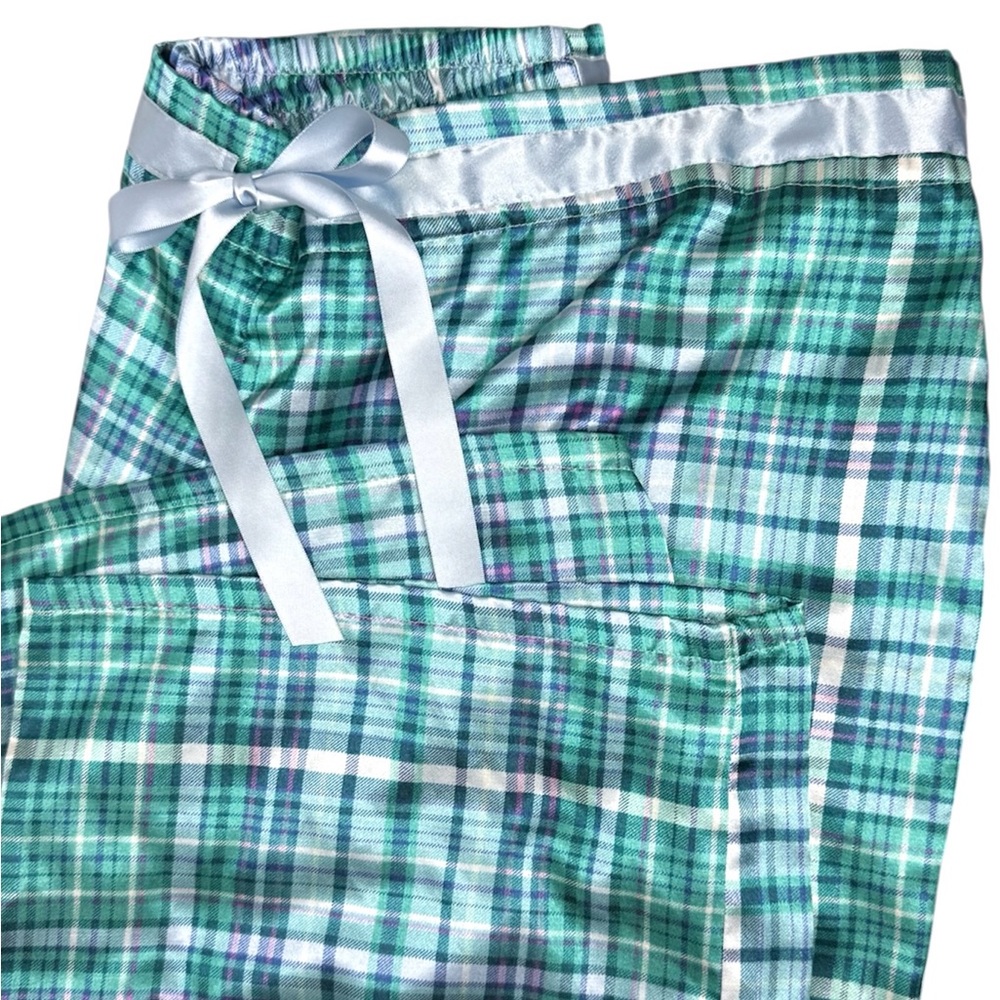Silky Satiny pajama pants size 22 / 24